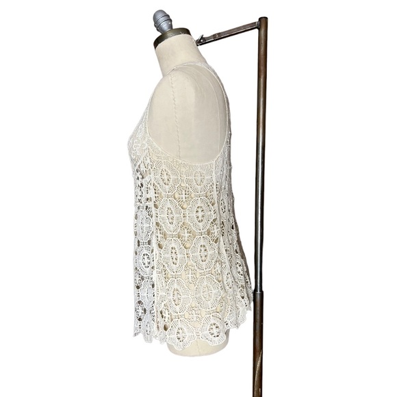 Lauren Conrad Cream Crochet Racerback Tank size Small - Picture 5 of 16